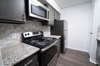 Beautiful One Bedroom, One Bathroom Apartment i... 311 floor plan